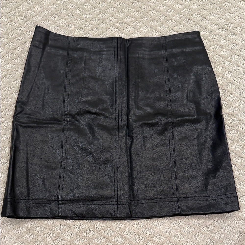 She + Sky Black Mini Skirt